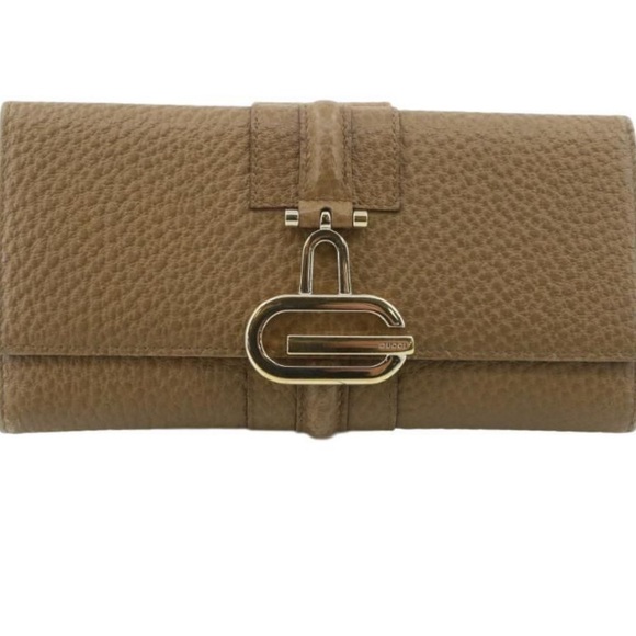 Gucci Leather Long Wallet with box. VERY GOOD Condition - Picture 1 of 8